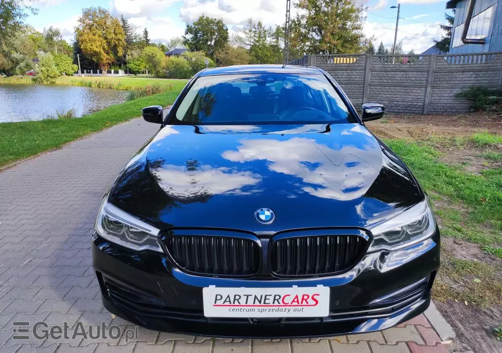 BMW Seria 5 530d Sport Line sport