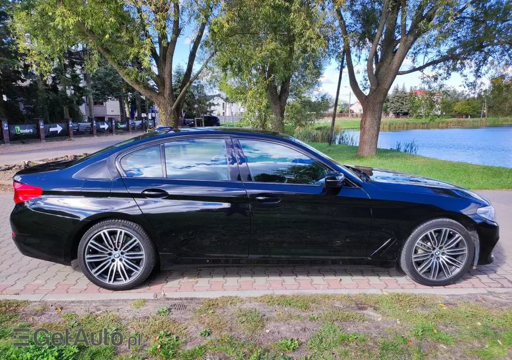 BMW Seria 5 530d Sport Line sport