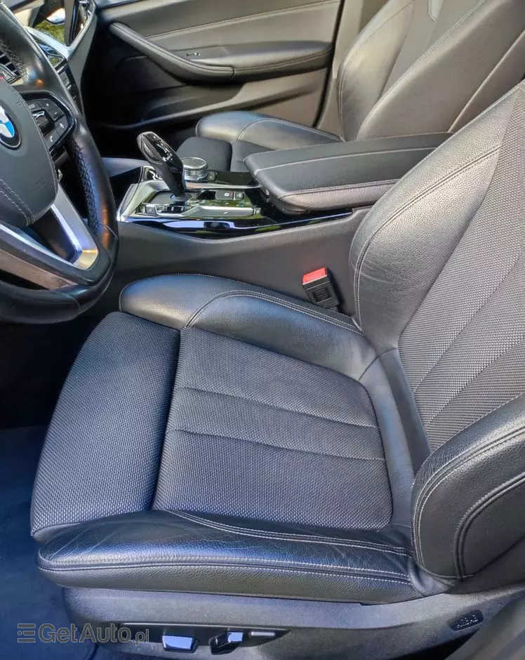 BMW Seria 5 530d Sport Line sport