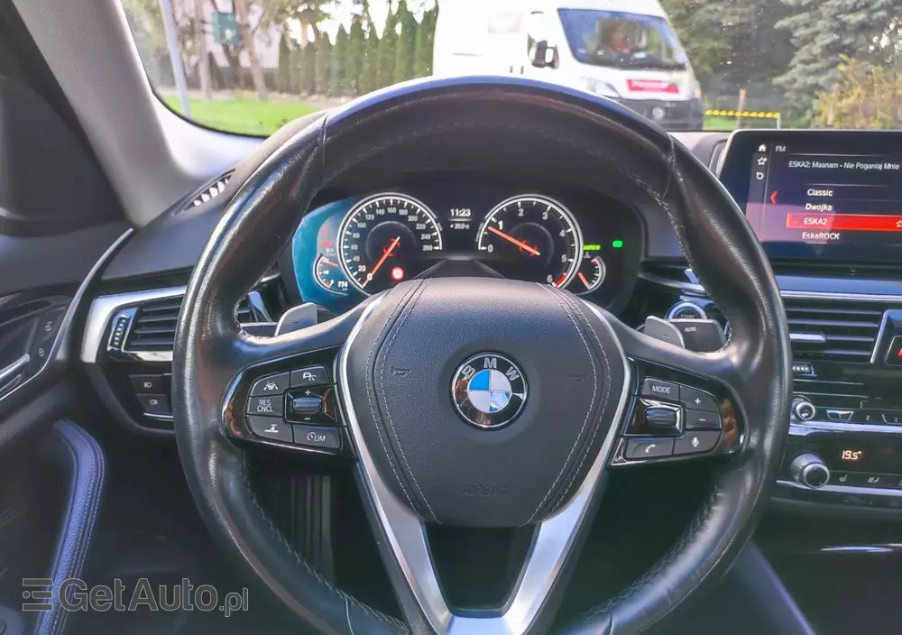 BMW Seria 5 530d Sport Line sport