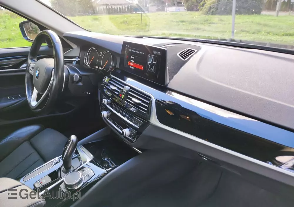 BMW Seria 5 530d Sport Line sport