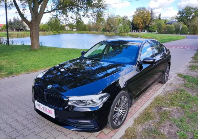 BMW Seria 5 530d Sport Line sport