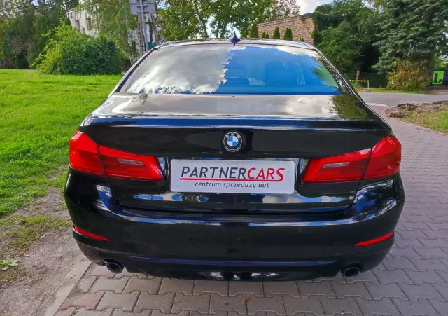 BMW Seria 5 530d Sport Line sport