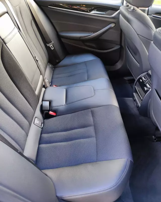 BMW Seria 5 530d Sport Line sport