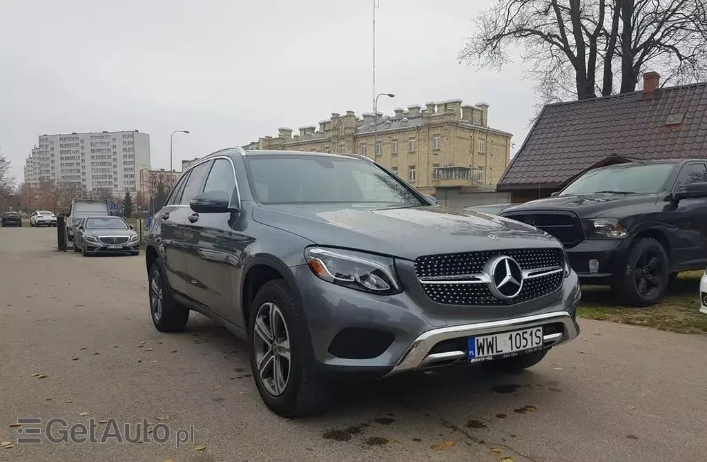 MERCEDES-BENZ GLC 