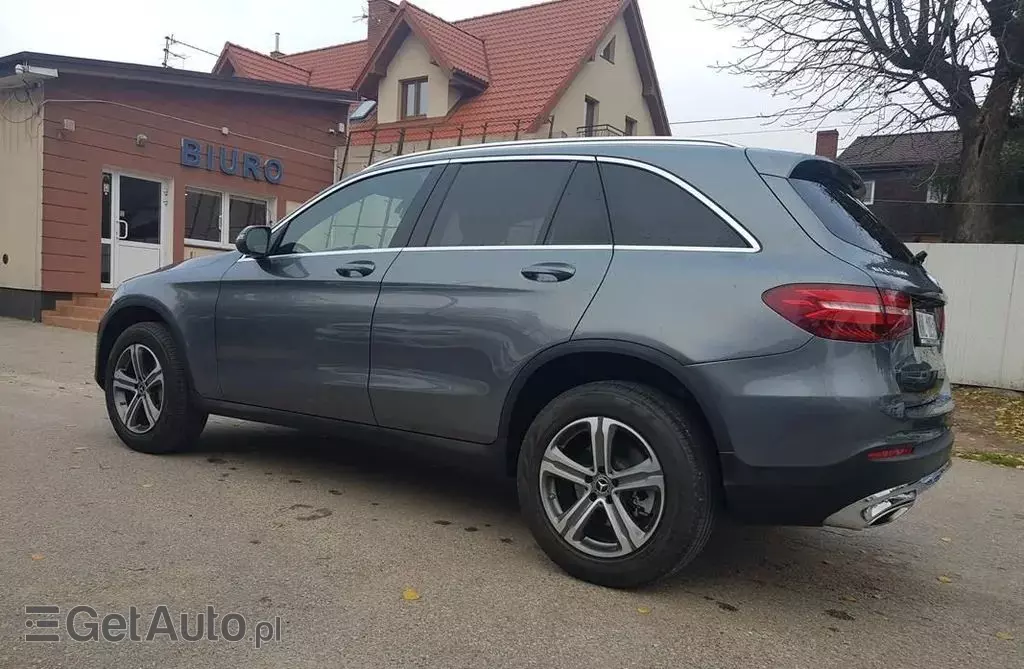 MERCEDES-BENZ GLC 