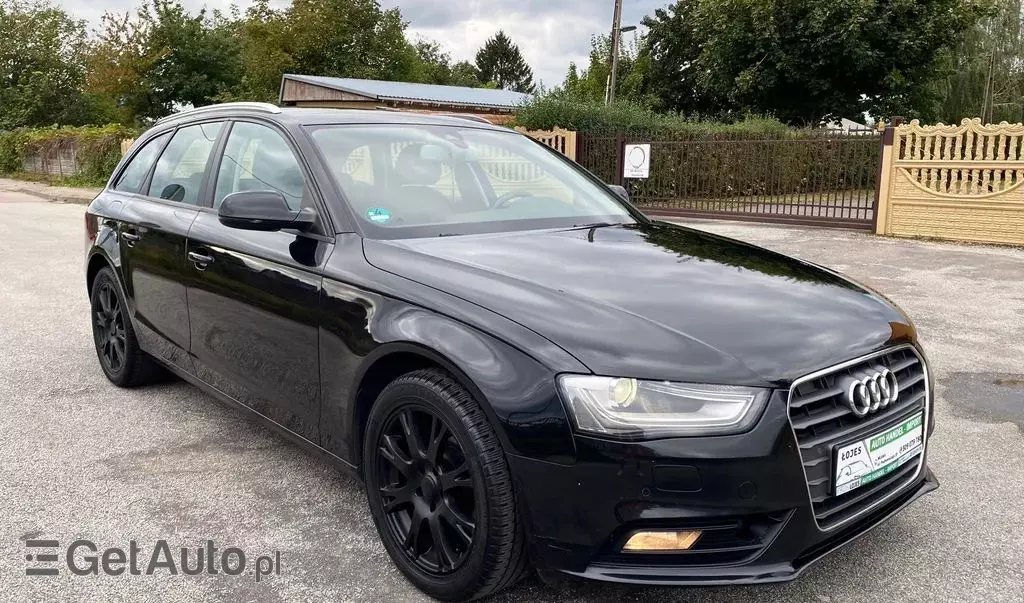 AUDI A4 