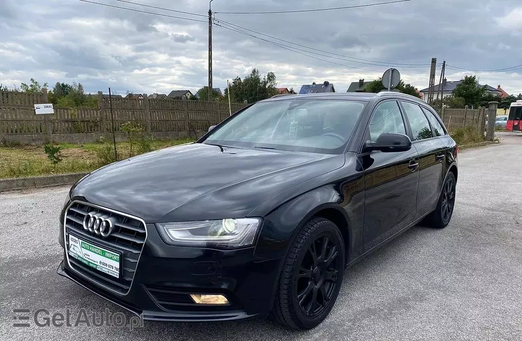 AUDI A4 
