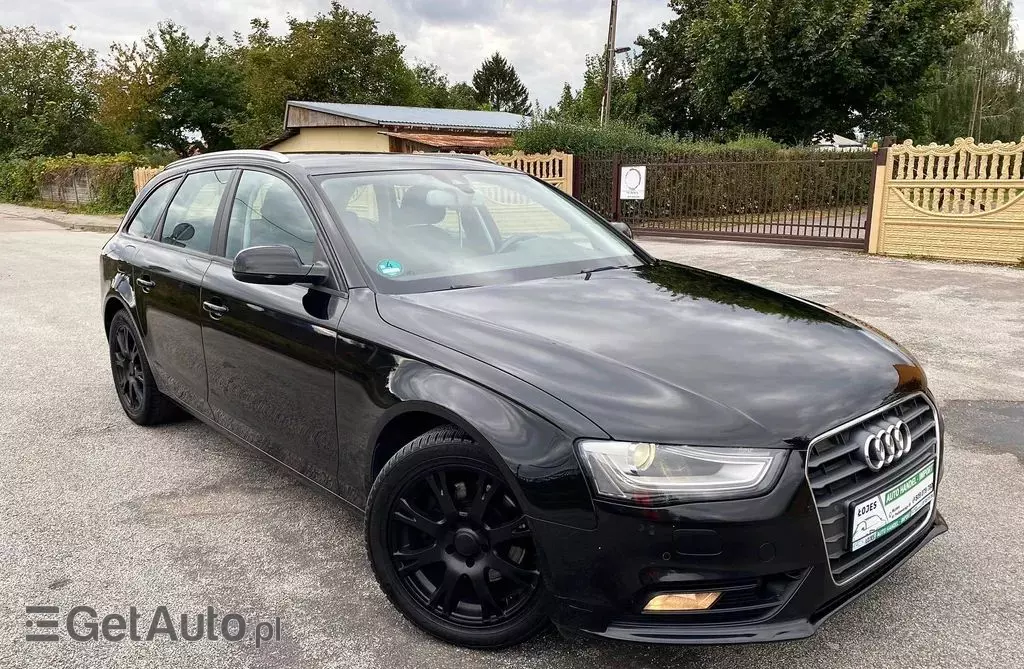 AUDI A4 