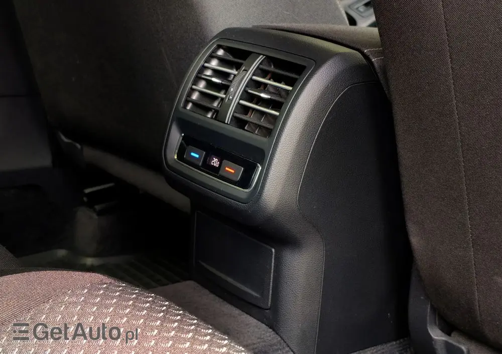 VOLKSWAGEN Passat 1.6 TDI BMT City