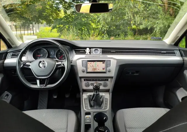 VOLKSWAGEN Passat 1.6 TDI BMT City