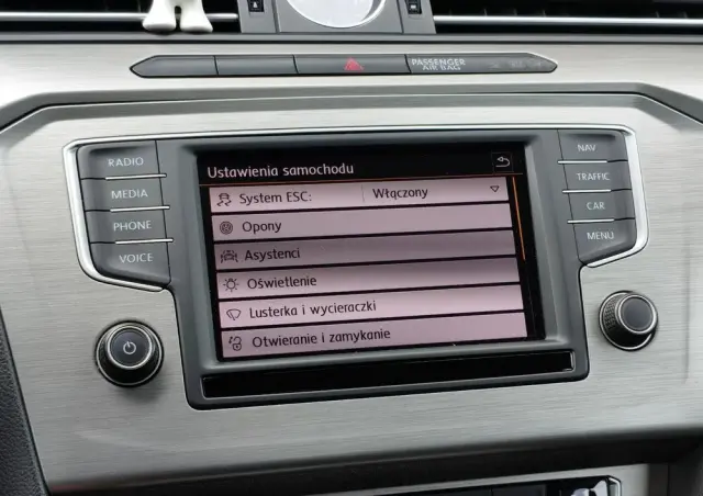 VOLKSWAGEN Passat 1.6 TDI BMT City