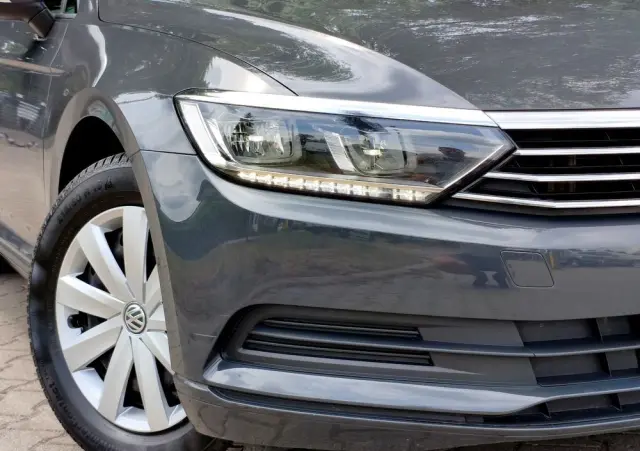 VOLKSWAGEN Passat 1.6 TDI BMT City