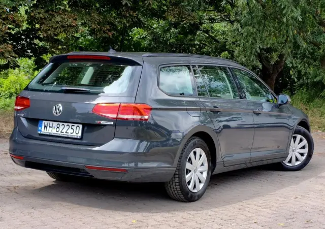 VOLKSWAGEN Passat 1.6 TDI BMT City