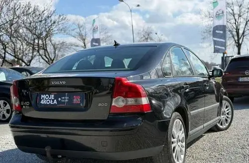 VOLVO S40 