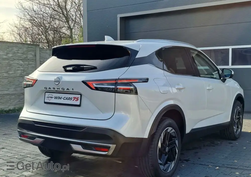 NISSAN Qashqai 1.3 DIG-T MHEV Xtronic N-Connecta
