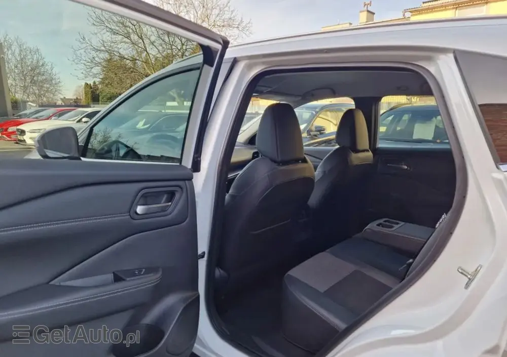 NISSAN Qashqai 1.3 DIG-T MHEV Xtronic N-Connecta