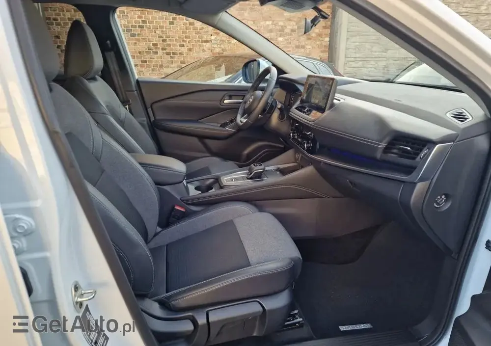 NISSAN Qashqai 1.3 DIG-T MHEV Xtronic N-Connecta