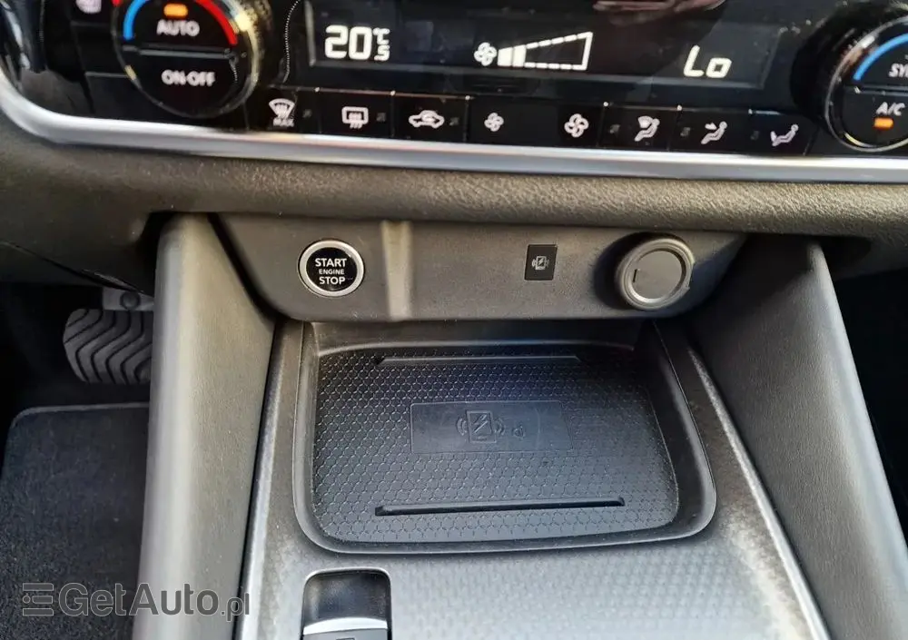 NISSAN Qashqai 1.3 DIG-T MHEV Xtronic N-Connecta