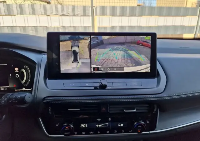 NISSAN Qashqai 1.3 DIG-T MHEV Xtronic N-Connecta