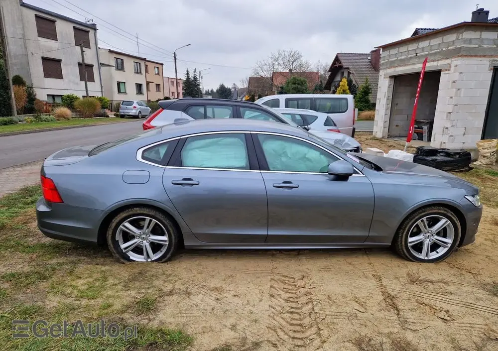 VOLVO S90 D3 Geartronic Momentum