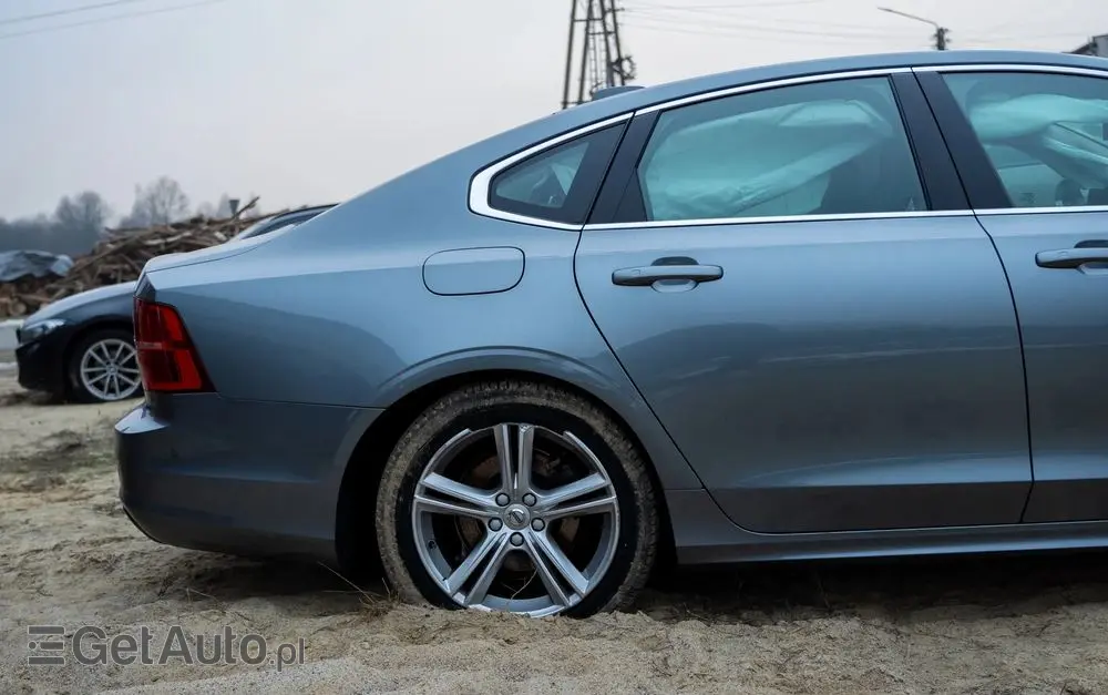 VOLVO S90 D3 Geartronic Momentum