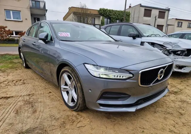 VOLVO S90 D3 Geartronic Momentum