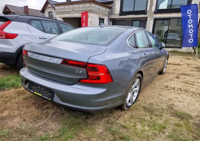 VOLVO S90 D3 Geartronic Momentum