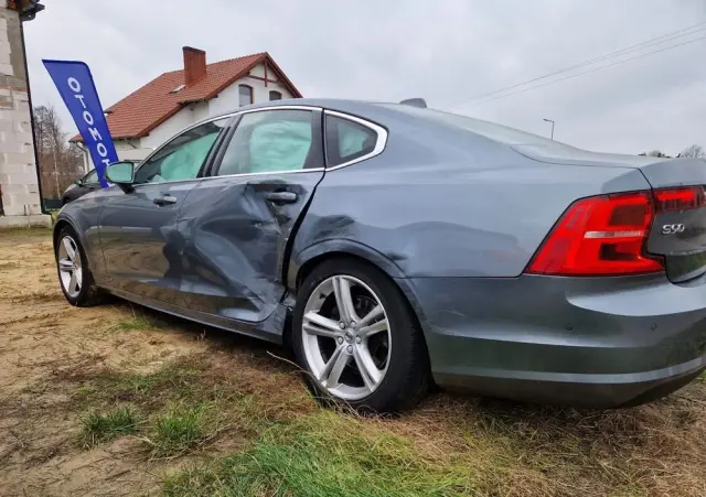VOLVO S90 D3 Geartronic Momentum