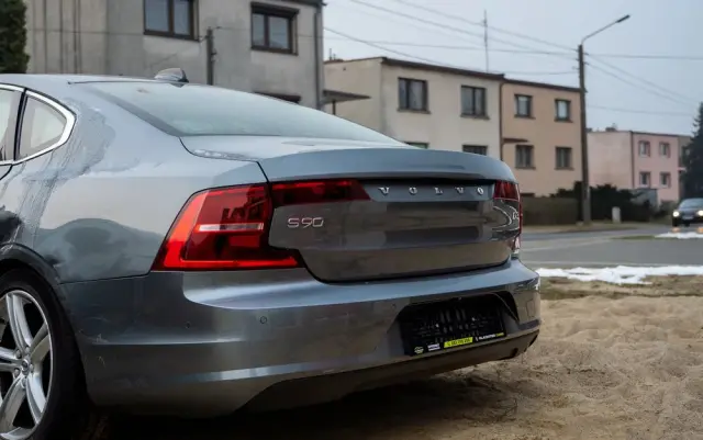 VOLVO S90 D3 Geartronic Momentum