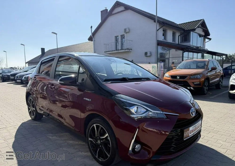 TOYOTA Yaris 