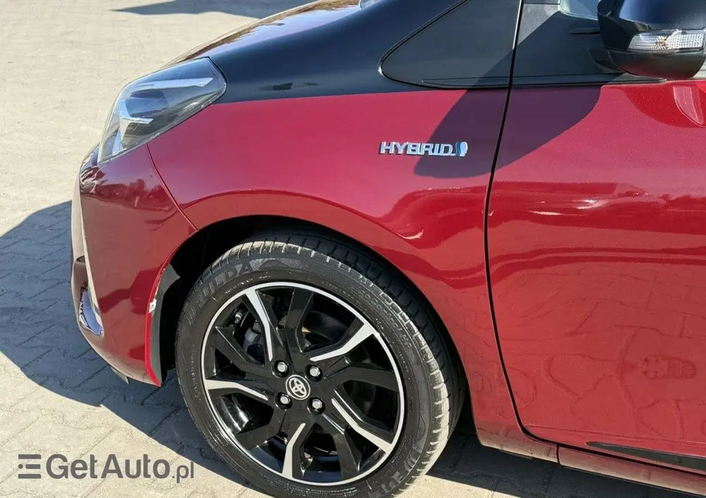TOYOTA Yaris 