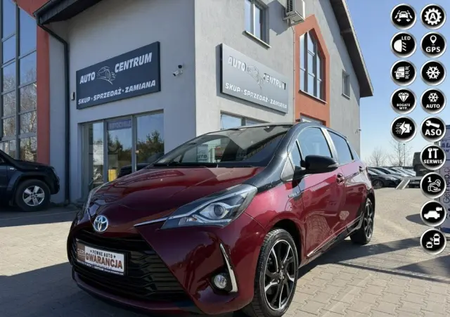 TOYOTA Yaris 