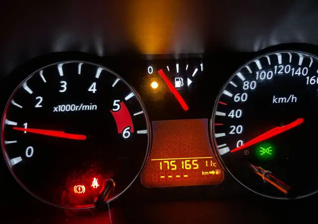 NISSAN Note 1.5 dCi DPF visia