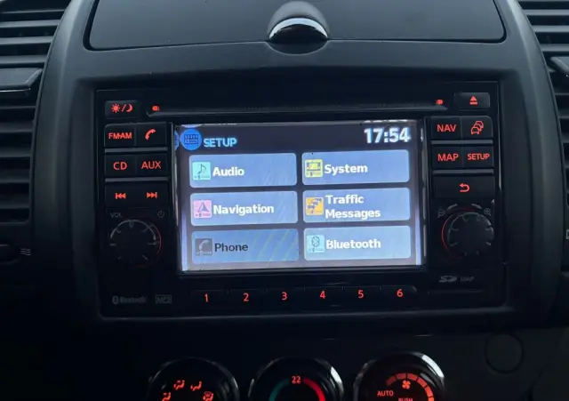 NISSAN Note 1.5 dCi DPF visia