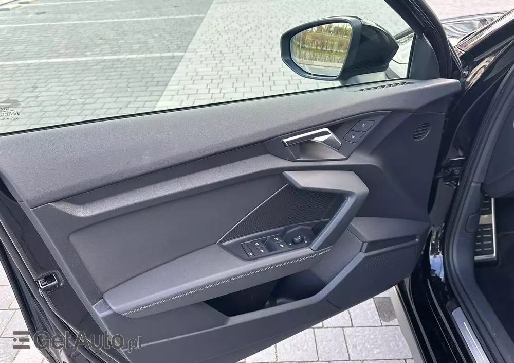 AUDI A3 30 TDI S Line S tronic