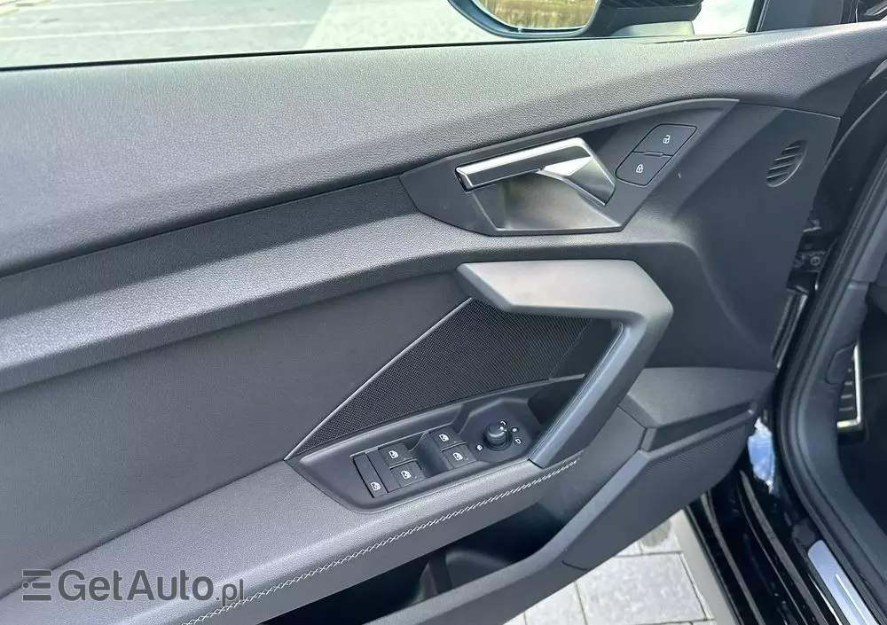 AUDI A3 30 TDI S Line S tronic