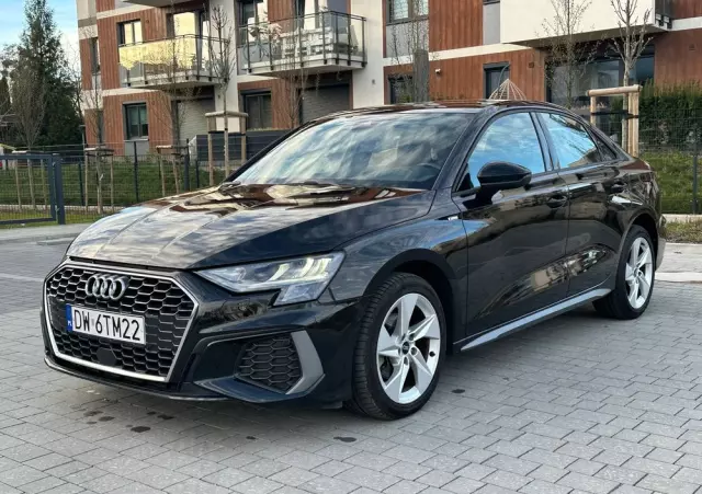 AUDI A3 30 TDI S Line S tronic