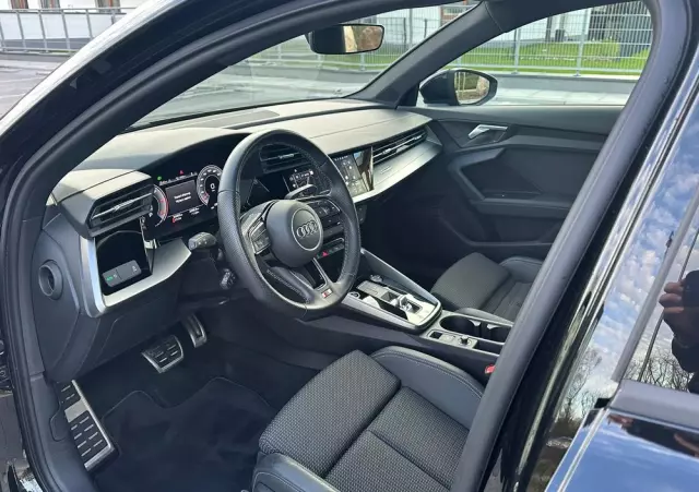 AUDI A3 30 TDI S Line S tronic