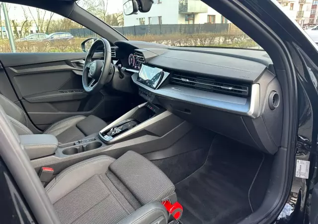 AUDI A3 30 TDI S Line S tronic