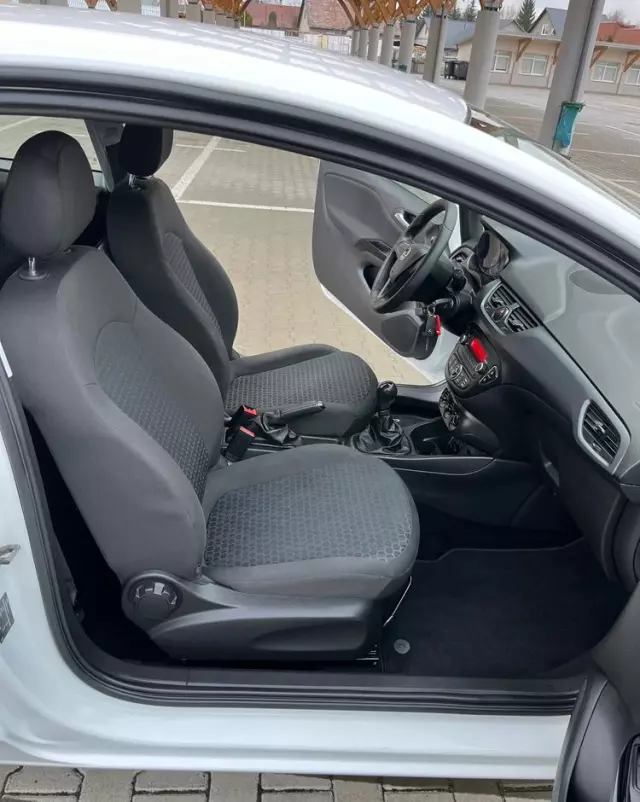 OPEL Corsa 1.3 CDTI Color Edition