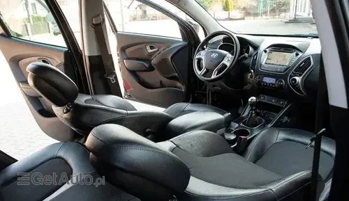 HYUNDAI Ix35 