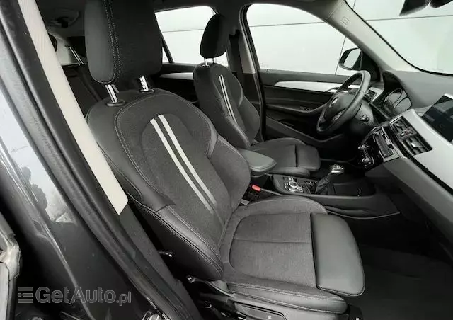 BMW X1 XDrive25e Advantage