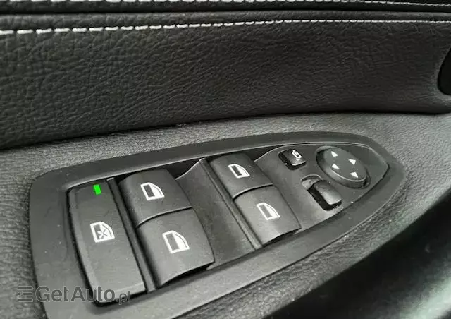 BMW X1 XDrive25e Advantage