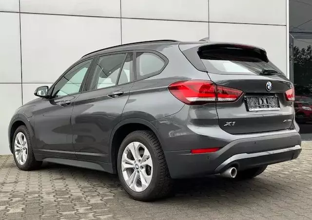 BMW X1 XDrive25e Advantage