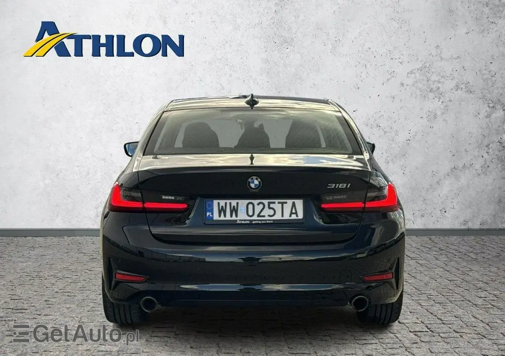 BMW Seria 3 318i Sport Line