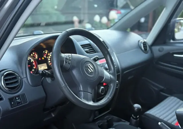 SUZUKI SX4 1.6 Comfort