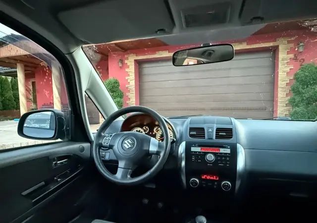 SUZUKI SX4 1.6 Comfort