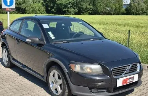 VOLVO C30 