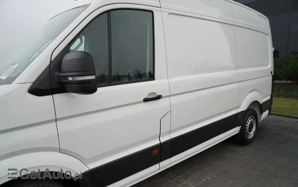 VOLKSWAGEN CRAFTER  / 2.0 D / FURGON BLASZAK / DMC: 3500 KG / 2018 ROK / SPROWADZONY / PO KONTRAKCIE SERWISOWYMN 